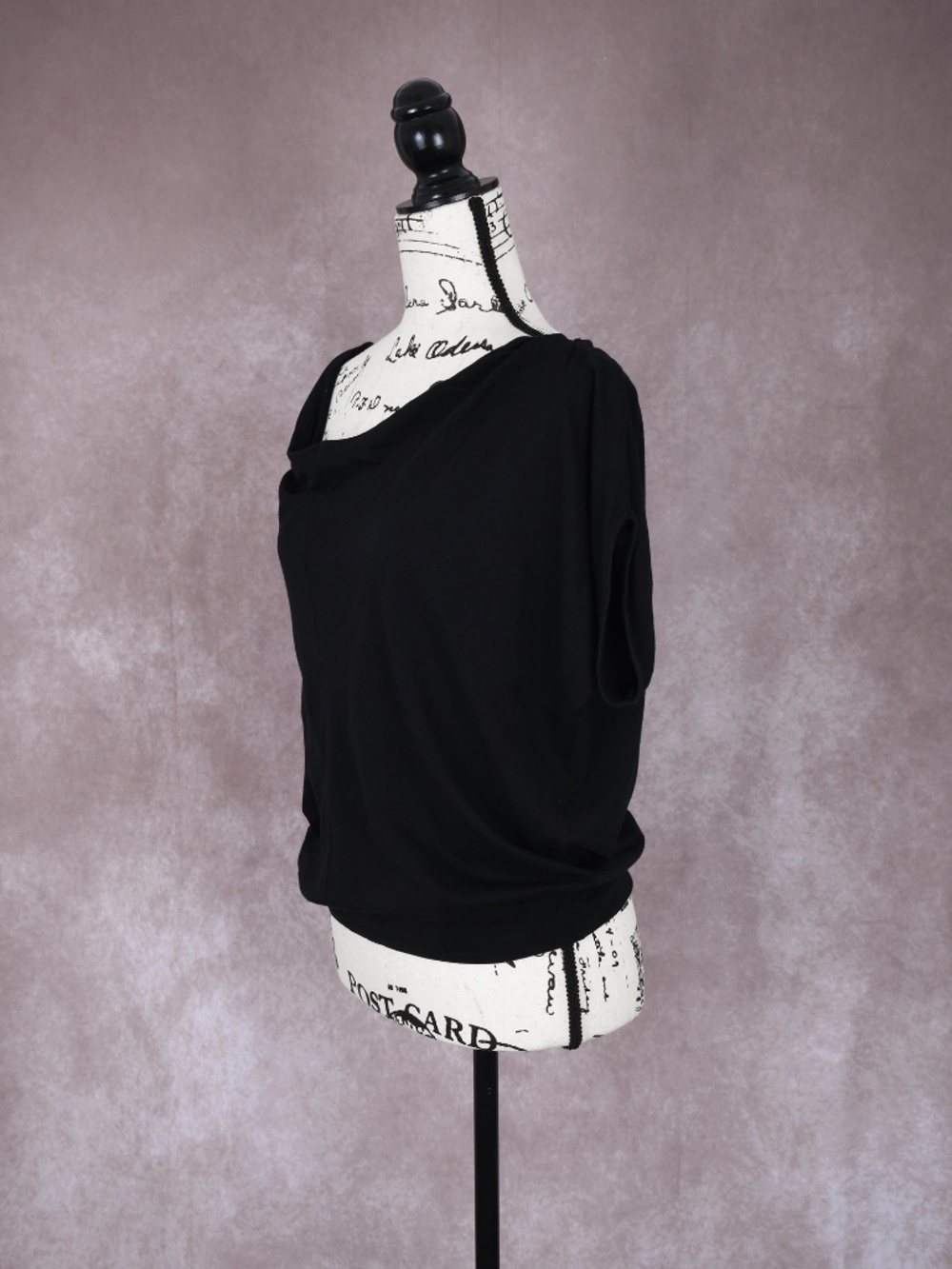 Express Off-the-Shoulder top - Picture 5 of 6